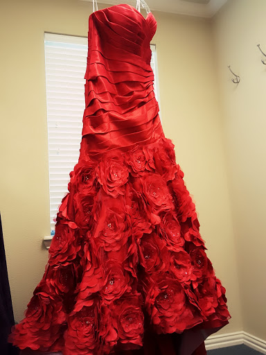 Bridal Shop «Bridal Designs and Tuxedos», reviews and photos, 201 W Glade Rd #100, Euless, TX 76039, USA