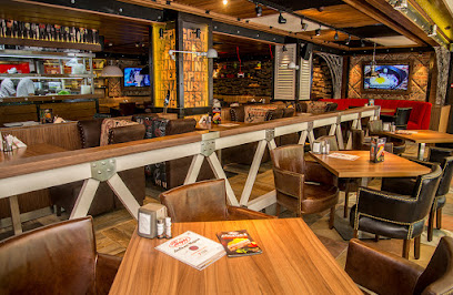 Happy Bar & Grill - complex, zh.k. Lazur 41, 8001 g.k. Lazur, Burgas, Bulgaria