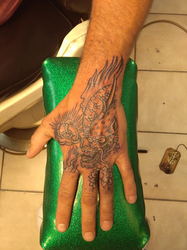 Explore powerpuff girl tattoo ideas, creative tattoo ideas in Bradenton, available at Memory Lane Tattoo Co.