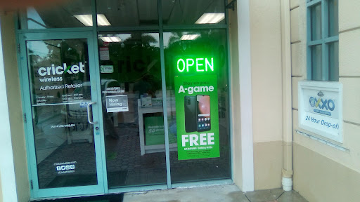 Cell Phone Store «Cricket Wireless Authorized Retailer», reviews and photos, 1874 N Young Cir, Hollywood, FL 33020, USA