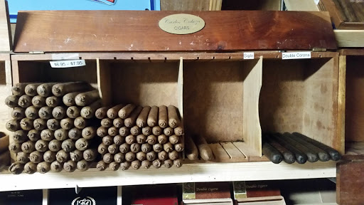 Cigar Shop «Havana Alley Cigar Shop & Lounge», reviews and photos, 201 26th St, Galveston, TX 77550, USA