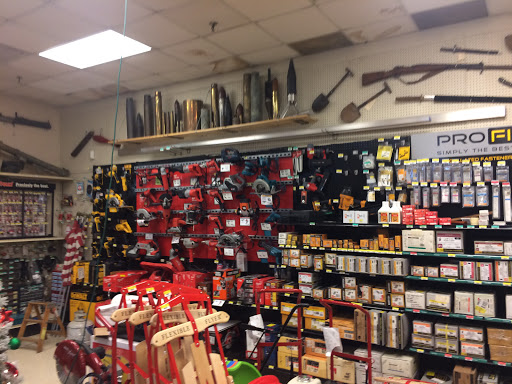 Hardware Store «Farrer Bros Hardware and Rental Service», reviews and photos, 1209 NW Broad St, Murfreesboro, TN 37129, USA