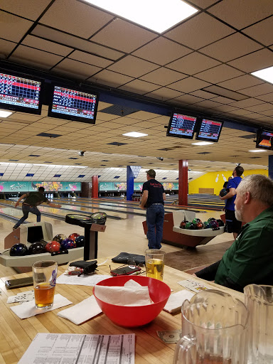Bowling Alley «Medina Lanes», reviews and photos, 11249 Maple Ridge Rd, Medina, NY 14103, USA