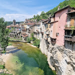 Photo n° 1 de l'avis de Laurent. fait le 24/07/2023 à 19:47 pour Les maisons suspendues de Pont-en-Royans à Pont-en-Royans