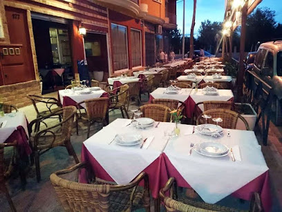 Restaurante La Parrilla - Av. Juan Carlos I, 177, 13700 Tomelloso, Ciudad Real, Spain