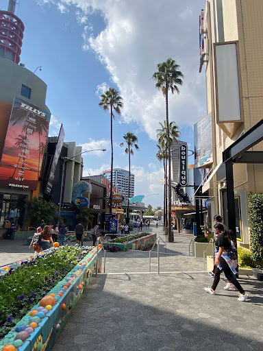 Movie Theater «AMC Universal CityWalk 19 with IMAX (Los Angeles)», reviews and photos, 100 Universal City Plaza, Universal City, CA 91608, USA