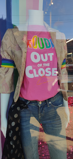Thrift Store «Out of the Closet West Hollywood», reviews and photos, 8224 California Route 2, West Hollywood, CA 90046, USA