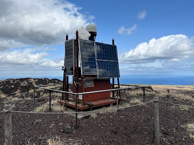 GNSS火山変動リモート観測装置
