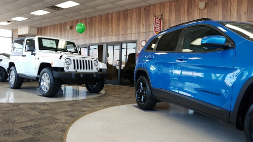 Car Dealer «Stan McNabb Chrysler Dodge Jeep RAM Fiat», reviews and photos, 1200 E Carroll St, Tullahoma, TN 37388, USA