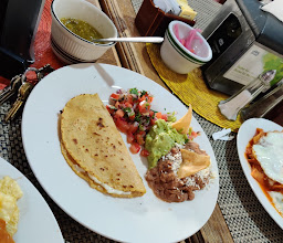 La Casa De La Esquina photo