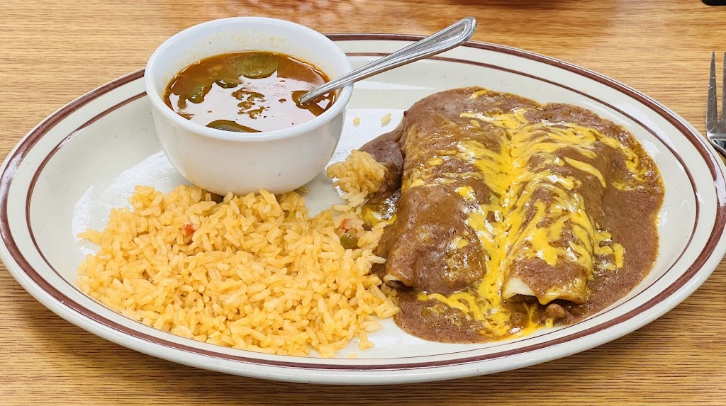 Tres Hermanos Mexican Restaurant 76708