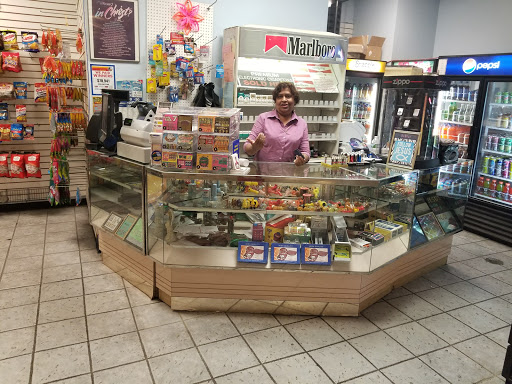 Shopping Mall «Hudson Valley Mall», reviews and photos, 1300 Ulster Ave, Kingston, NY 12401, USA