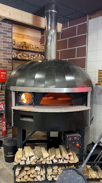 Photos du propriétaire du Pizzeria C PIZZA AU FEU DE BOIS Beauvais - n°12