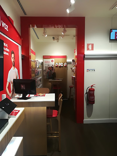 Avaliações doLoja Vodafone Albufeira Shopping em Albufeira - Loja de celulares