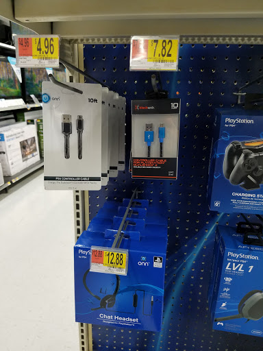 Department Store «Walmart Supercenter», reviews and photos, 320 Mallard Ln, Mason, WV 25260, USA