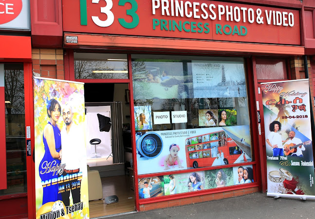 Reviews of Princess Photo Studio And Video in Manchester - Photography studio