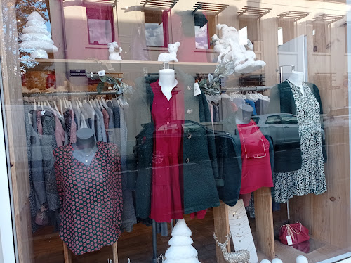 Magasin de vêtements pour femmes Mère & Fille Prêt À Porter Feminin Bordeaux