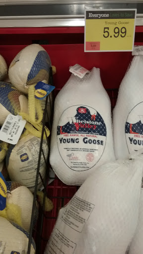 Supermarket «Price Chopper», reviews and photos, 410 Queen St, Southington, CT 06489, USA