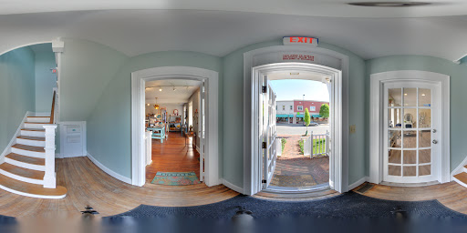 Massage Therapist «Sacred Waters Holistic Spa & Boutique», reviews and photos, 3319 W Cary St, Richmond, VA 23221, USA