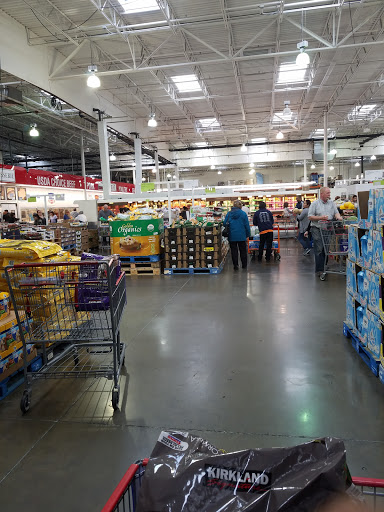Warehouse store «Costco Wholesale», reviews and photos, 5101 Business Center Dr, Fairfield, CA 94534, USA