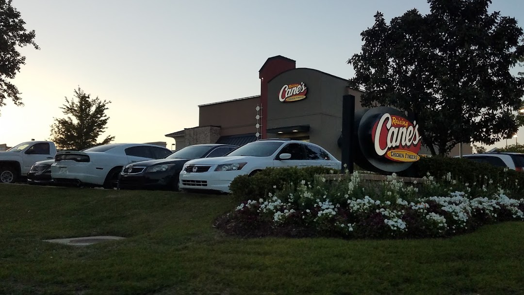 Raising Canes Chicken Fingers