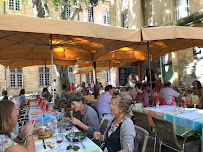 Atmosphère du Restaurant français Brasserie de L'Archevêché à Aix-en-Provence - n°2