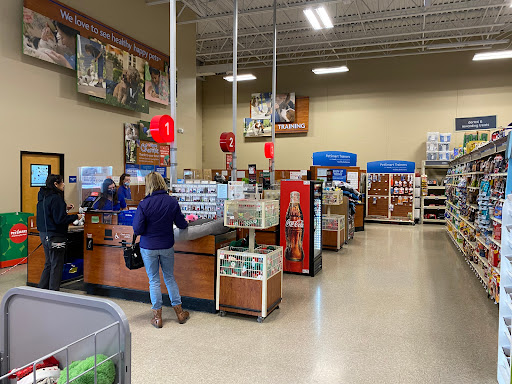 Pet Supply Store «PetSmart», reviews and photos, 5001 Sergeant Rd, Sioux City, IA 51106, USA