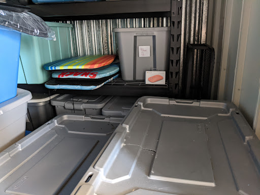 Self-Storage Facility «Simply Self Storage - Livonia», reviews and photos, 11960 Farmington Rd, Livonia, MI 48150, USA