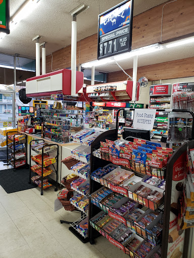 Convenience Store «Lucky Food Store», reviews and photos, 8602 Hipkins Rd SW, Tacoma, WA 98498, USA