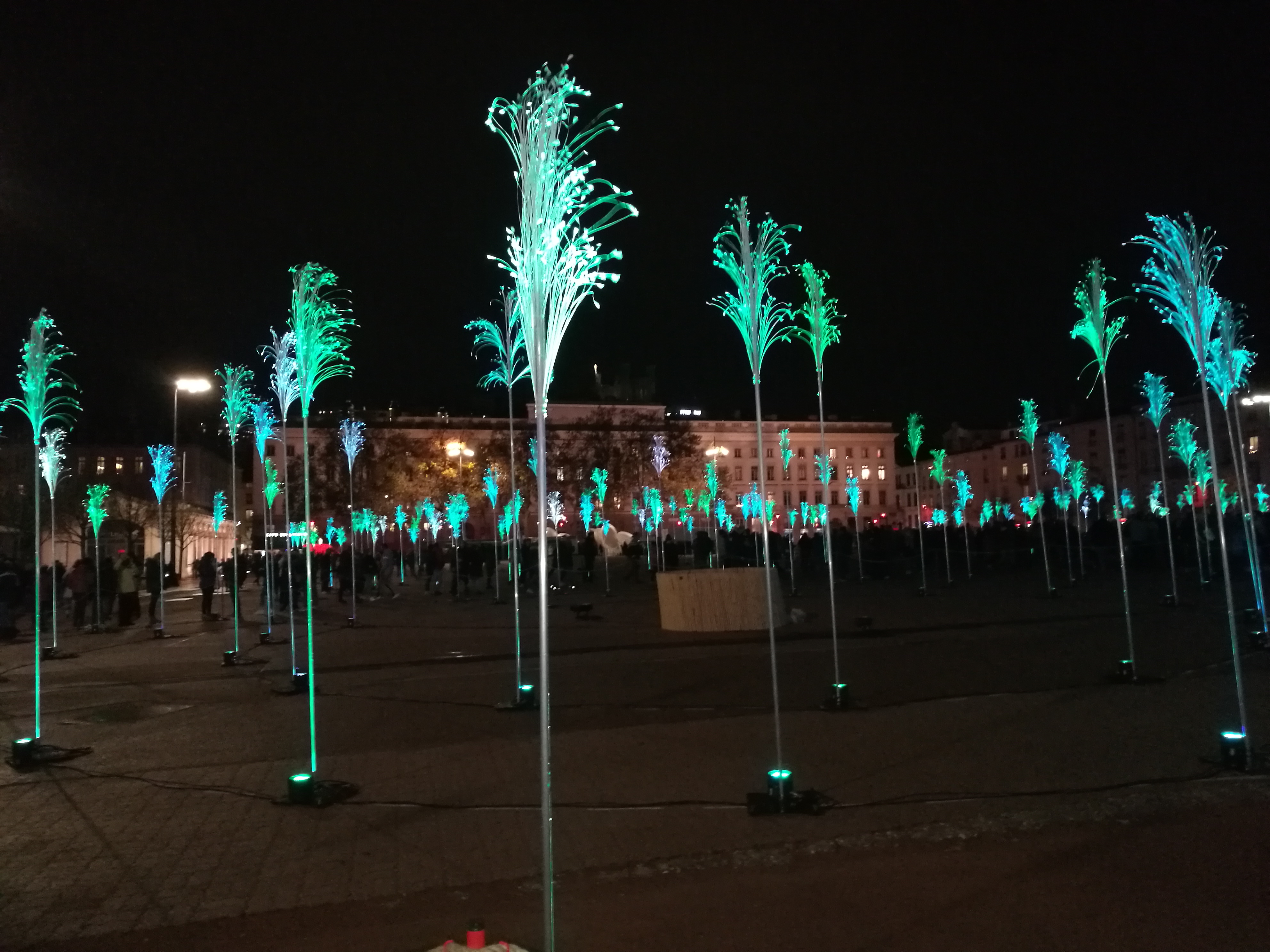 Photo n° 9 de l'avis de Frenchnraughmoobthoj.h fait le 09/12/2019 à 19:02