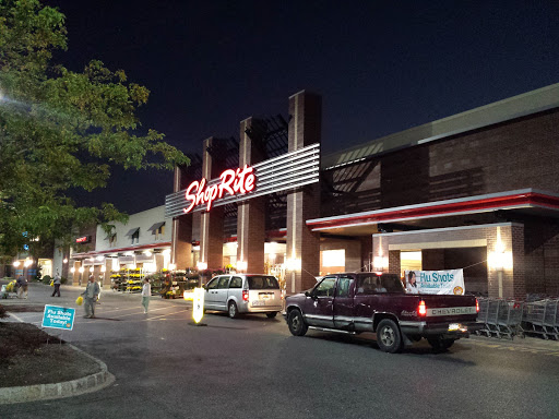 Grocery Store «ShopRite», reviews and photos, 2102-2130 N 2nd St, Millville, NJ 08332, USA