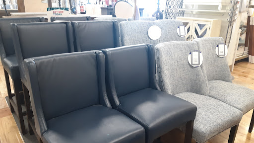 Department Store «HomeGoods», reviews and photos, 2731 N Elston Ave, Chicago, IL 60647, USA