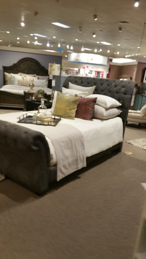 Furniture Store «Art Van Furniture», reviews and photos, 6500 E 14 Mile Rd, Warren, MI 48092, USA