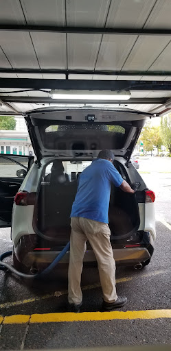 Car Wash «Washman Car Wash & Auto Spa», reviews and photos, 1530 NE Martin Luther King Jr Blvd, Portland, OR 97232, USA