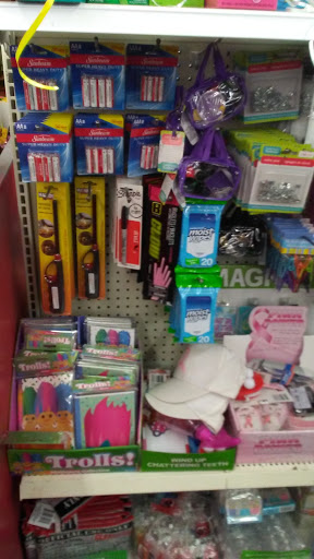 Dollar Store «Dollar Tree», reviews and photos, 781 Delsea Dr #26, Glassboro, NJ 08028, USA