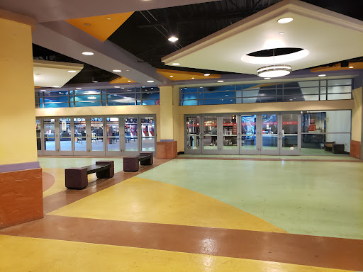 Movie Theater «AMC Classic Arizona Center 24», reviews and photos, 565 N 3rd St, Phoenix, AZ 85004, USA