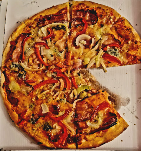Pizza Al Volo