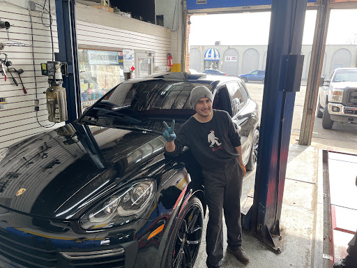Tire Shop «Bradley Tire Services», reviews and photos, 523 Washington Ave, Belleville, NJ 07109, USA