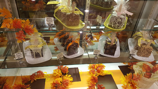 Dessert Shop «Sweet Moses», reviews and photos, 6800 Detroit Ave, Cleveland, OH 44102, USA