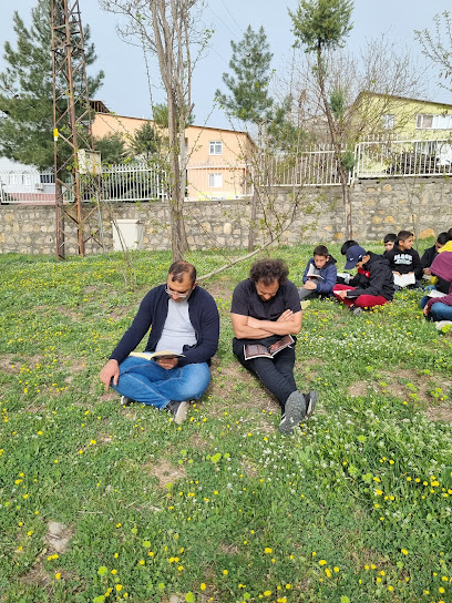 Atatürk İlkokulu