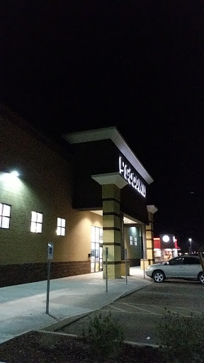 Thrift Store «Thunderbird & Dysart Goodwill Retail Store & Donation Center», reviews and photos, 13055 W Thunderbird Rd, El Mirage, AZ 85335, USA