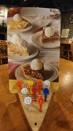 American Restaurant «Cracker Barrel Old Country Store», reviews and photos, 1301 League Line Rd, Conroe, TX 77304, USA