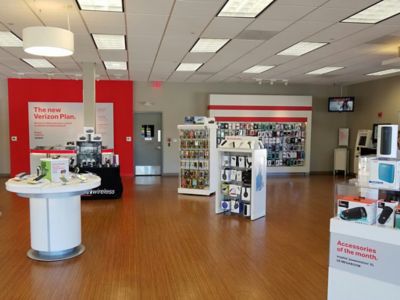Cell Phone Store «Verizon», reviews and photos, 304 Market Square Dr, Prince Frederick, MD 20678, USA