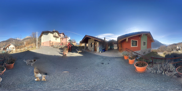 Agriturismo Genuinus - vegetariano, vegano Frazione Petit Fenis, 24, 11020 Petit Fenis, Nus AO, Italia