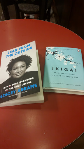 Shopping Mall «Villaggio Shopping Center», reviews and photos, 7959 N Blackstone Ave, Fresno, CA 93720, USA