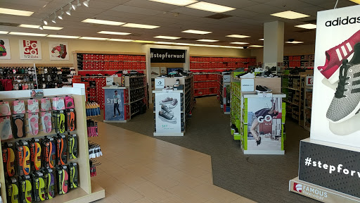Shoe Store «Famous Footwear», reviews and photos, 10500 Ulmerton Rd, Largo, FL 33771, USA