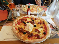 Plats et boissons du Pizzeria Restaurant Tablapizza Nanterre - n°2