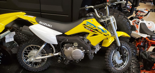 Suzuki Motorcycle Dealer «Suzuki of Carol Stream», reviews and photos, 106 N Schmale Rd, Carol Stream, IL 60188, USA