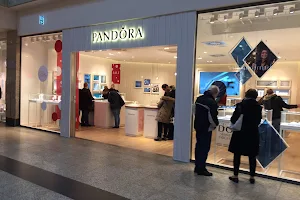 PANDORA Store Viernheim image
