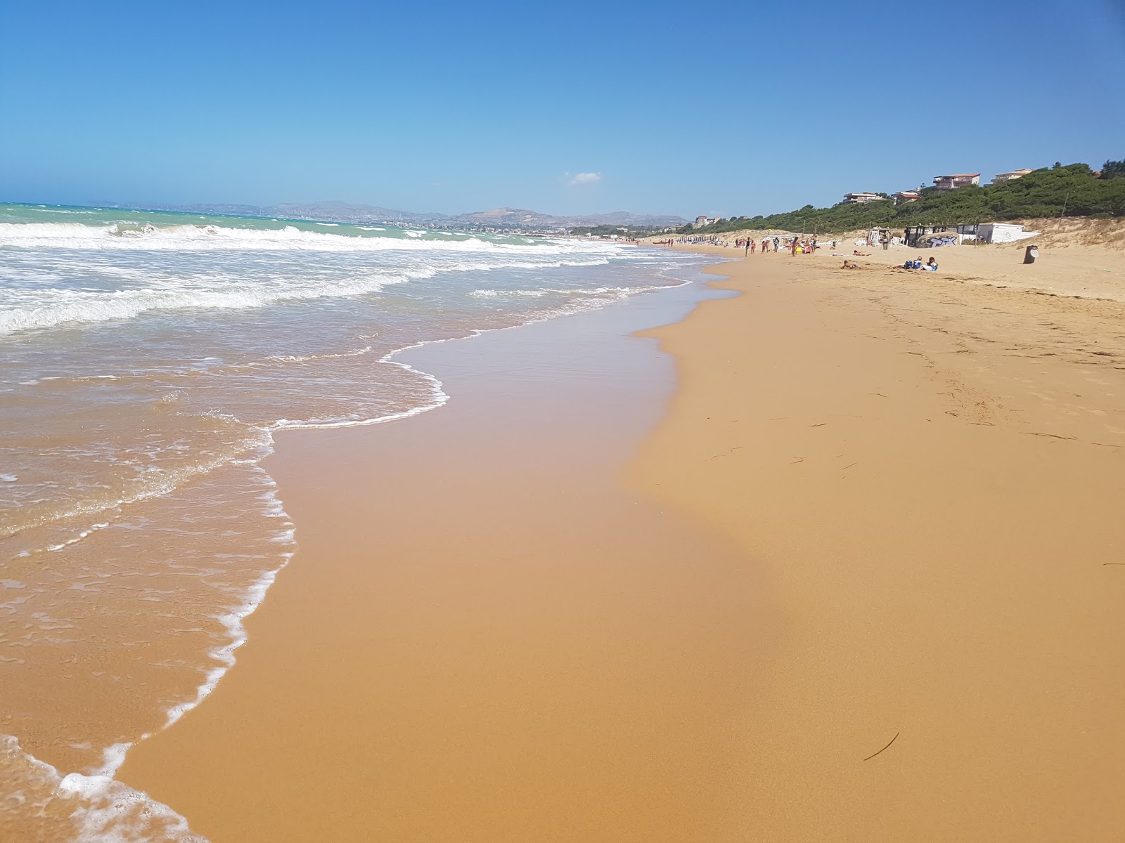 Foto von Cannatello beach mit türkisfarbenes wasser Oberfläche